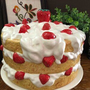 Vintage Strawberry Shortcake Hand-painted Ceramic Pedestal Footed Cake Plate Dom